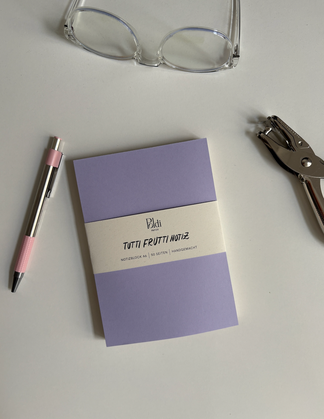 Tutti Frutti, Notizblock